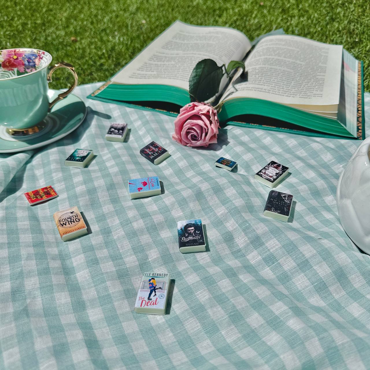Tiny Books